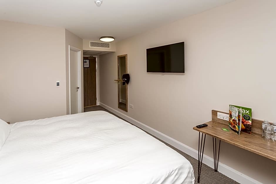 The Aviator, formerly Smugglers Cove, Clacton On Sea by Marston's Inns