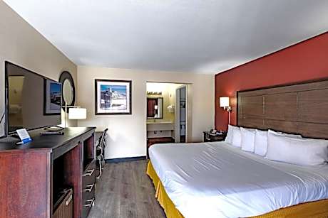 King Room - Non-Smoking