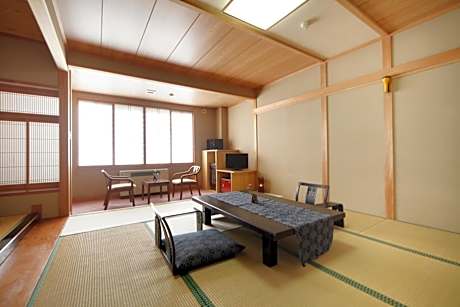 Standard Japanese-Style Room