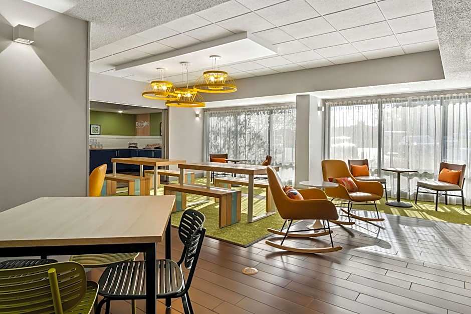 Spark by Hilton Stevensville