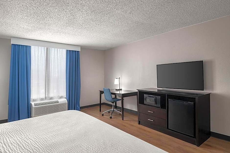 Garner Hotel Wytheville East By IHG