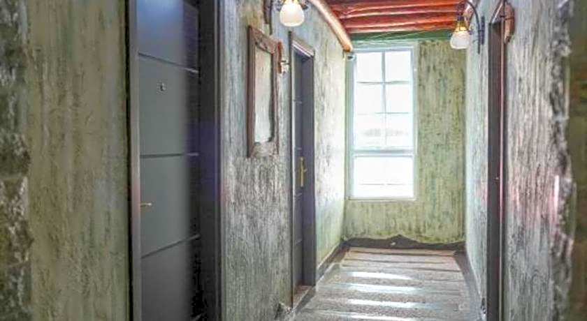 OYO 91328 Townhouse 900 Inn