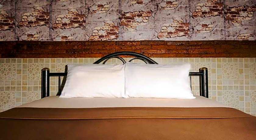 Sabina Guesthouse Kamala Beach