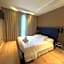 Aston Hotel