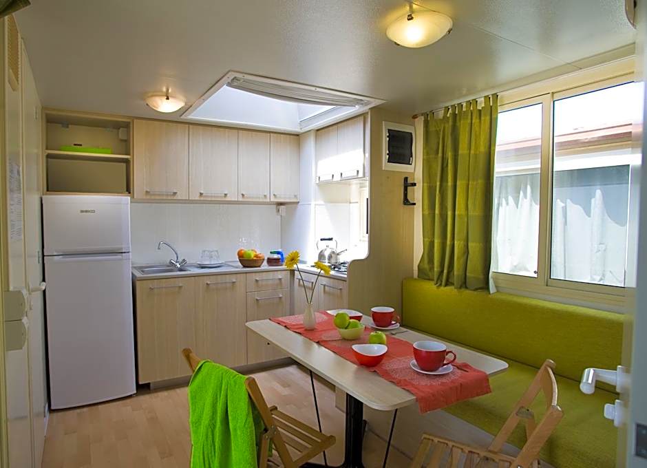 Photo 1 of 6 of Chalet