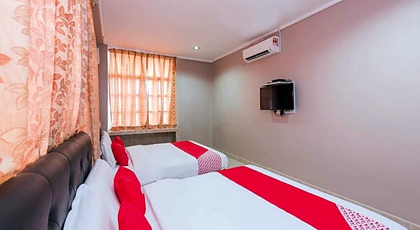 Super OYO 89348 Rg Motel