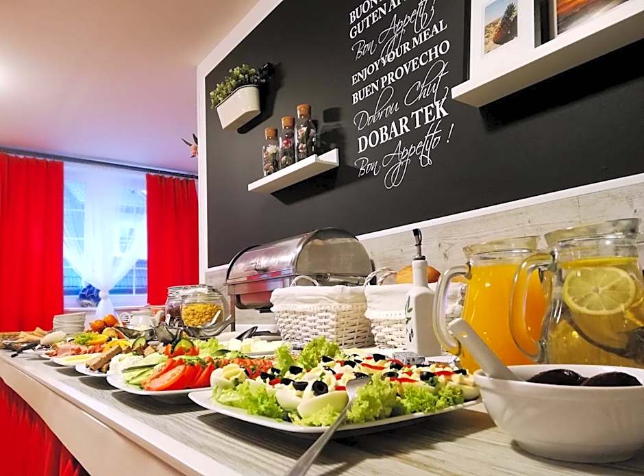 Great Polonia Beach & Molo