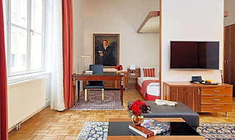 Superior Apartment