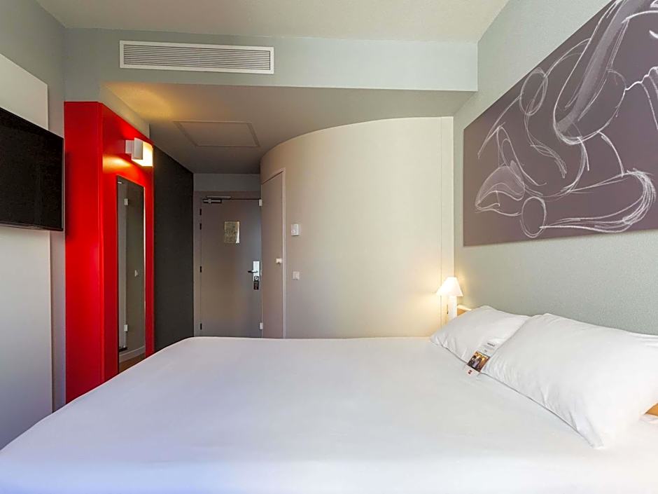 Ibis Elche