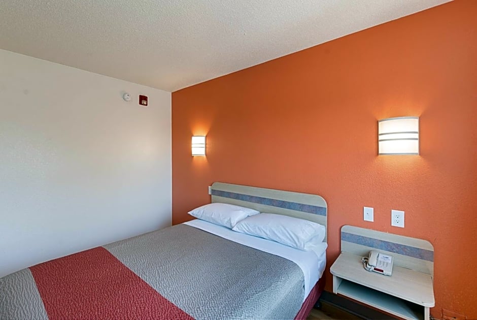 Motel 6-Columbia, SC - Fort Jackson Area