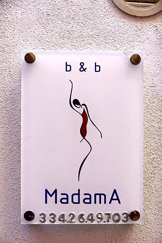 Madama B&B