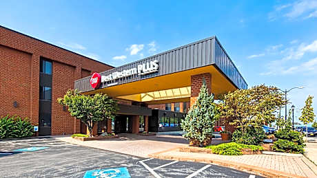 Best Western Plus Captain's Quarters