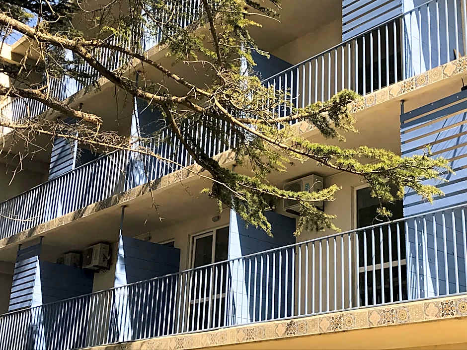 Simple Pleasures Shekvetili Hotel