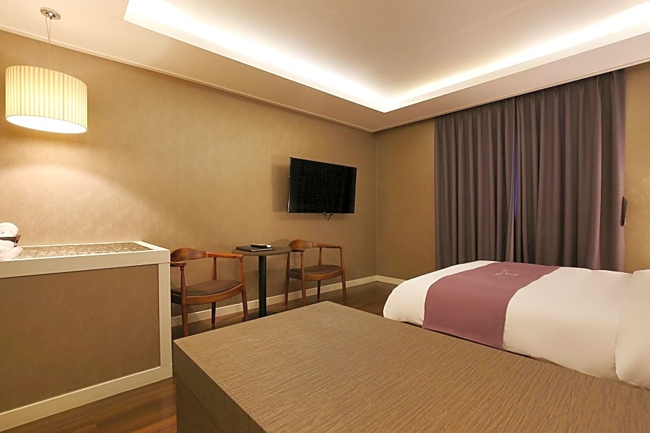 Seosan (Daesan) Modern Hotel