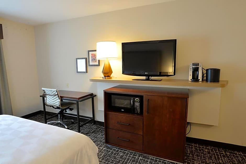 Holiday Inn Hotel & Suites Minneapolis-Lakeville By IHG