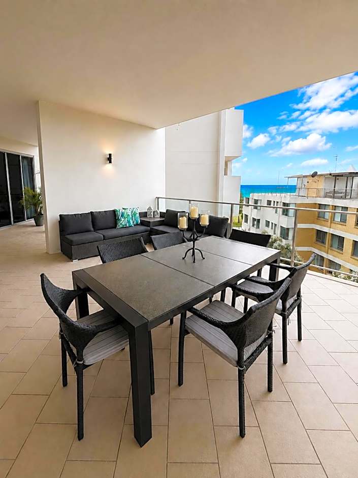 Space Holiday Apartments