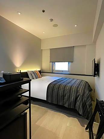 Single Room with Kitchenette - Non-Smoking