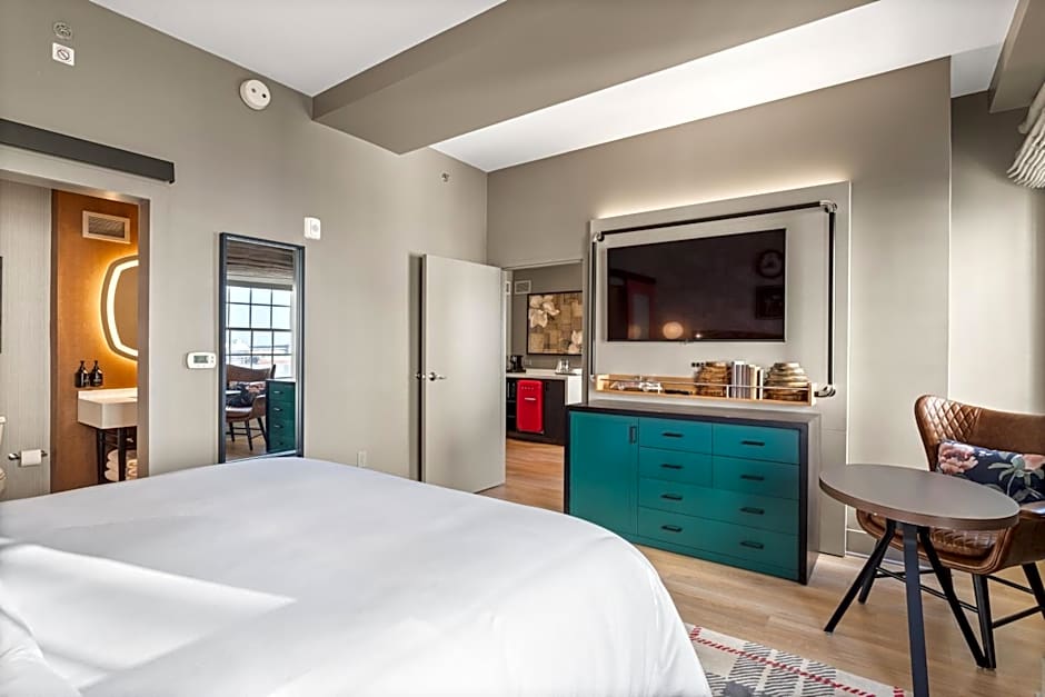 Hotel Indigo Baton Rouge Downtown By IHG