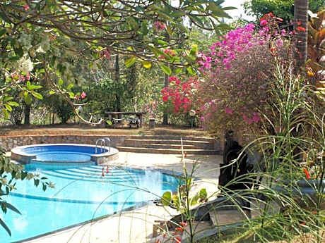 The Gecho Inn Country