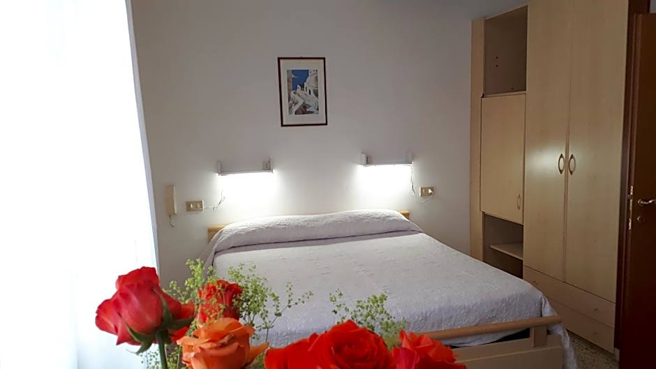 Hotel Villa Dina