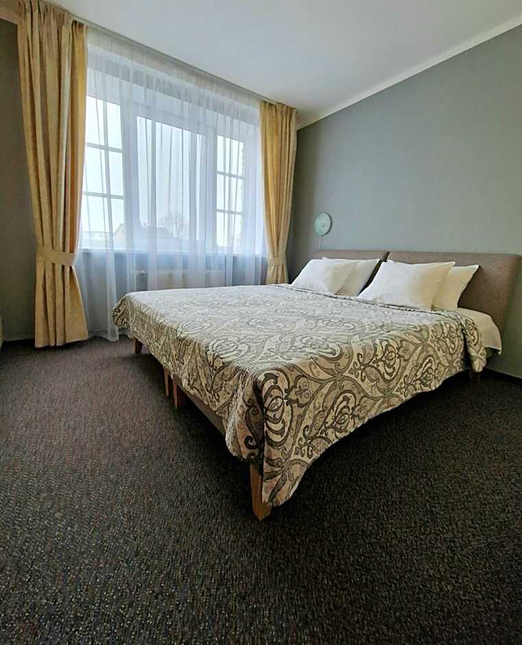 Linda Hotel