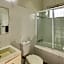 Hamilton Hume Motor Inn