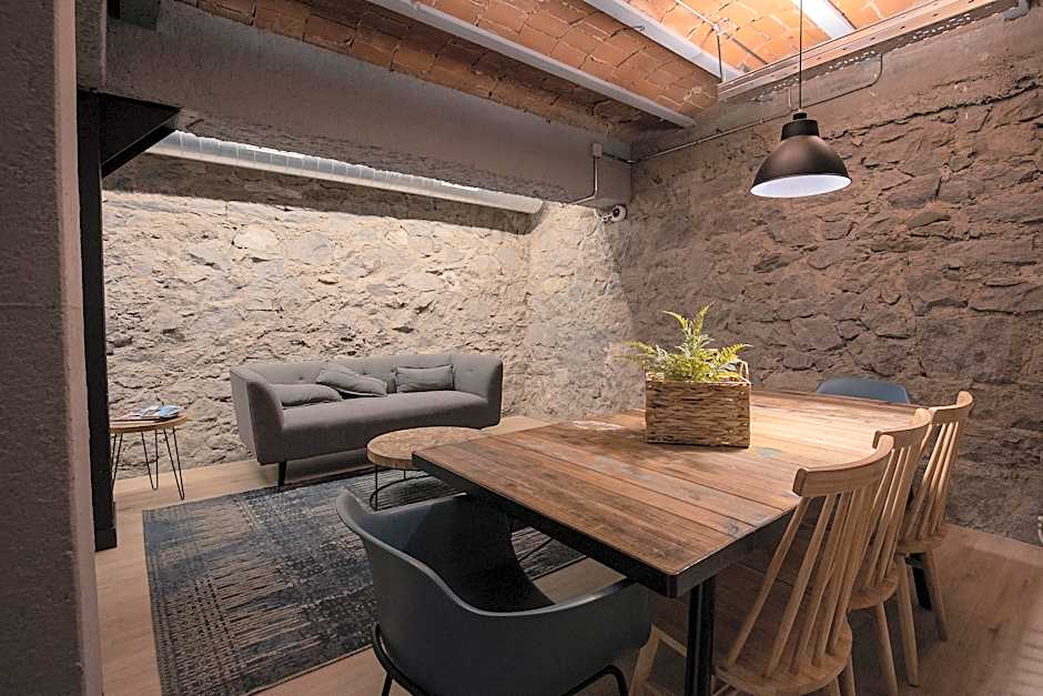 Font Andorra Hostel