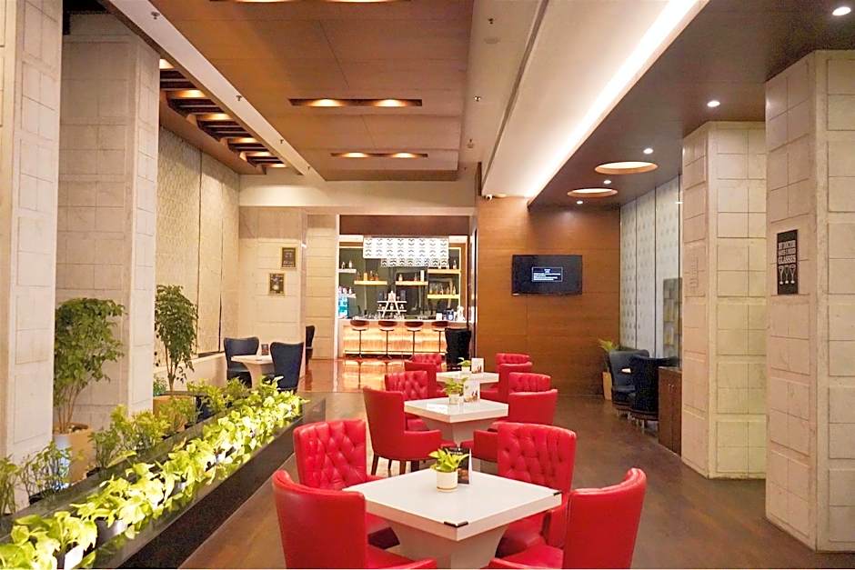 Golden Tulip Lucknow