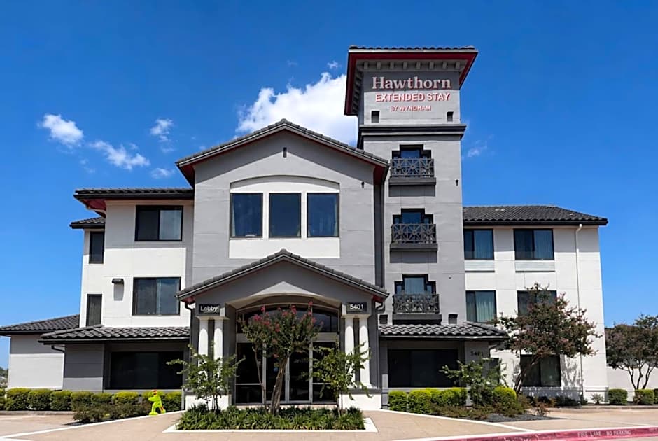 Hawthorn Extended Stay by Wyndham Irving Las Colinas