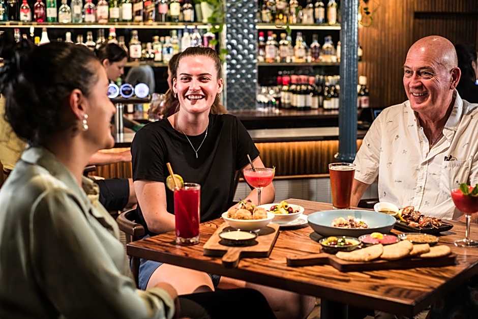 Carnmore Hotel Christchurch