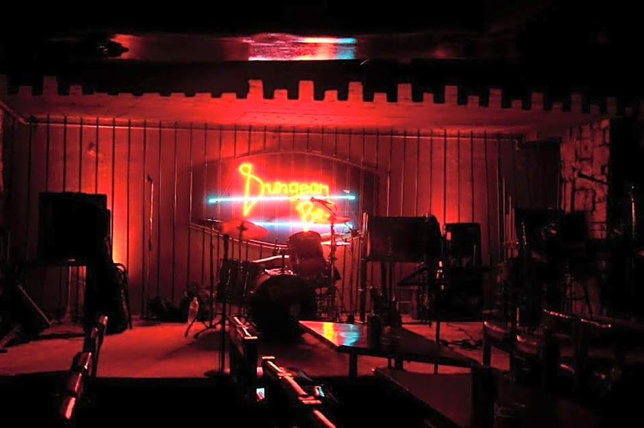 Camelot Hotel Quezon City powered by Cocotel