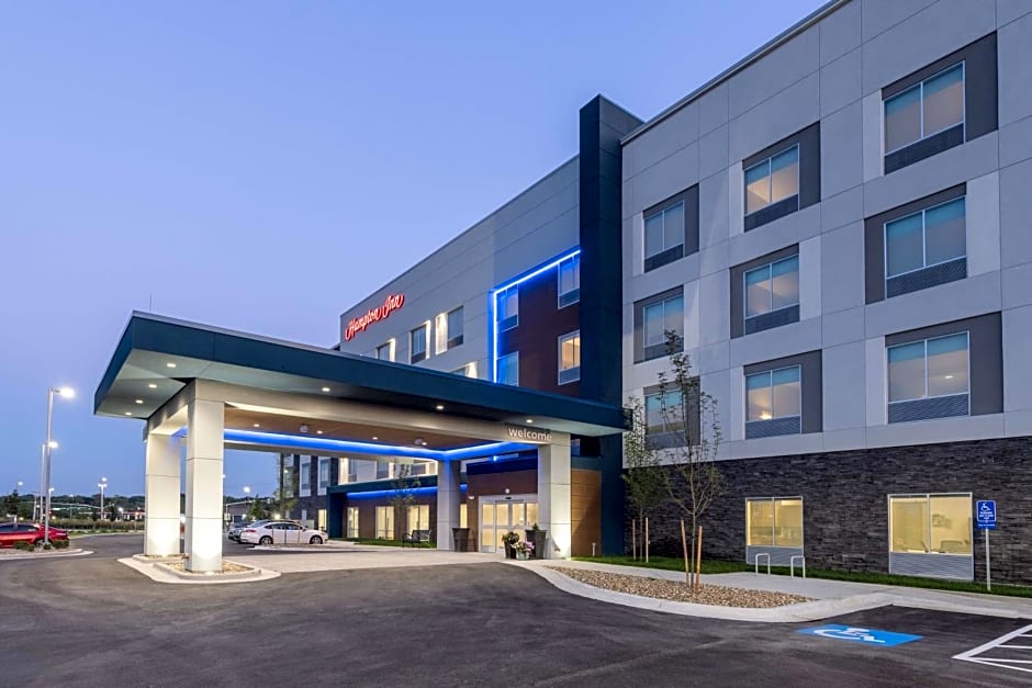 Hampton Inn By Hilton Kansas City Southeast, MO