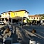Verdelis Inn