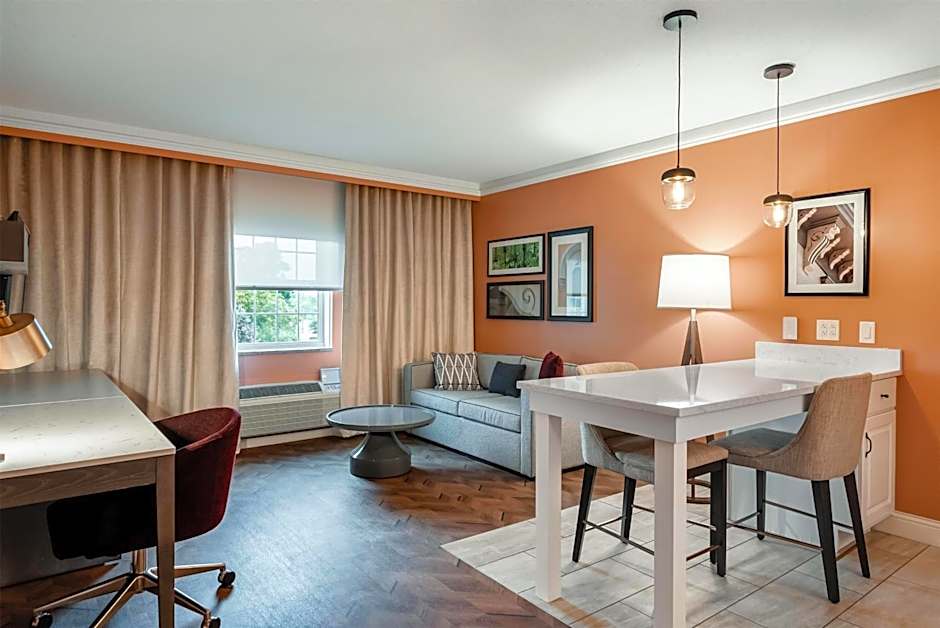 The Inn at Lewisburg, BW Signature Collection