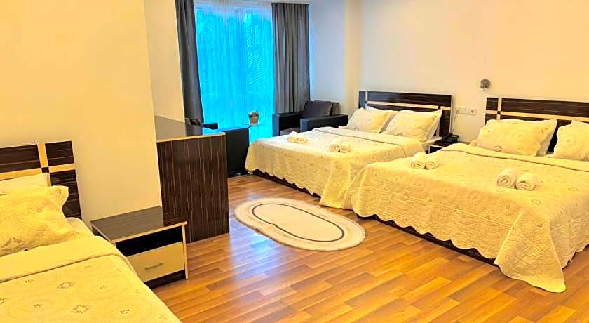 Argo Hotel