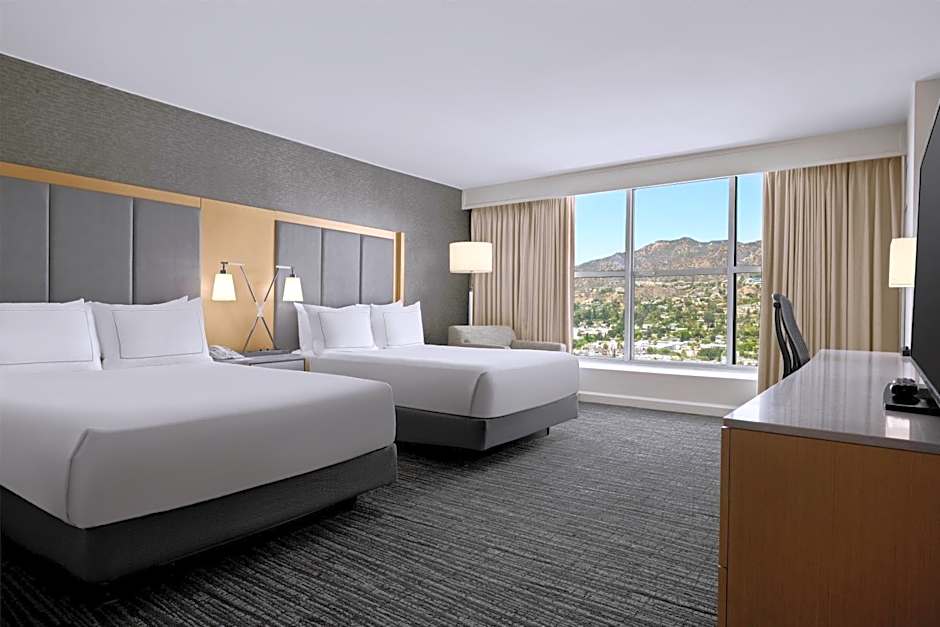 Hilton Los Angeles North/Glendale & Executive Meeting Center