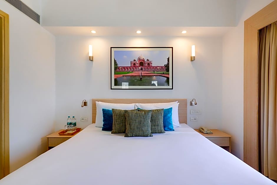 Red Fox by Lemon Tree Hotels, Sector 60, Gurugram
