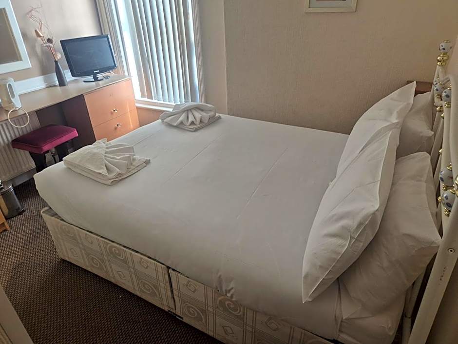 White Moon Hotel