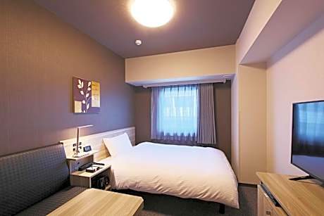 Single Room - Smoking - Heated Tobacco Only - Cleaning Every 3 Days