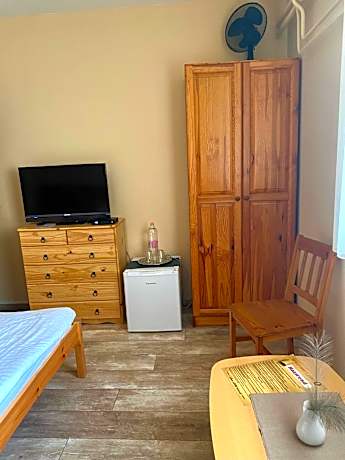 Budget Single Room