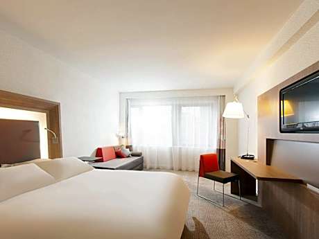 Executive Queen Room