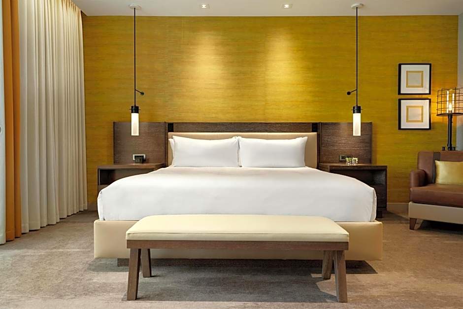 Hoodoo Moab, Curio Collection By Hilton