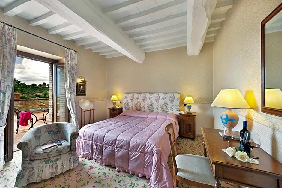 Photo 1 of 4 of 1 Double Bed or 2 Beds, Terrace