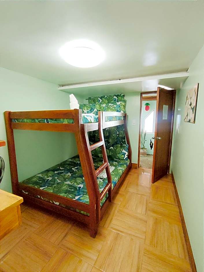 Blue Lagoon Inn and Restaurant, Pagudpud