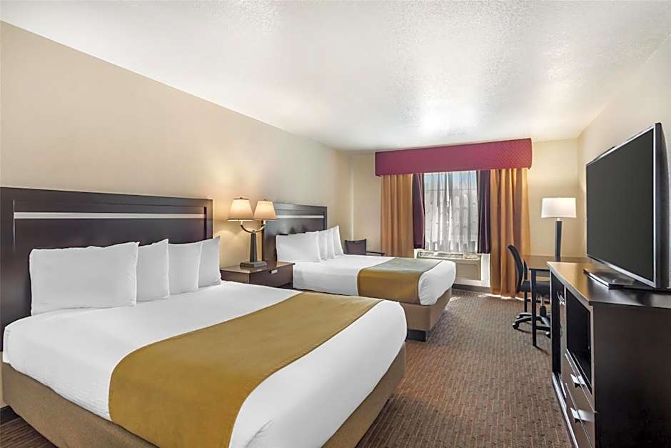 Best Western Luxury Inn