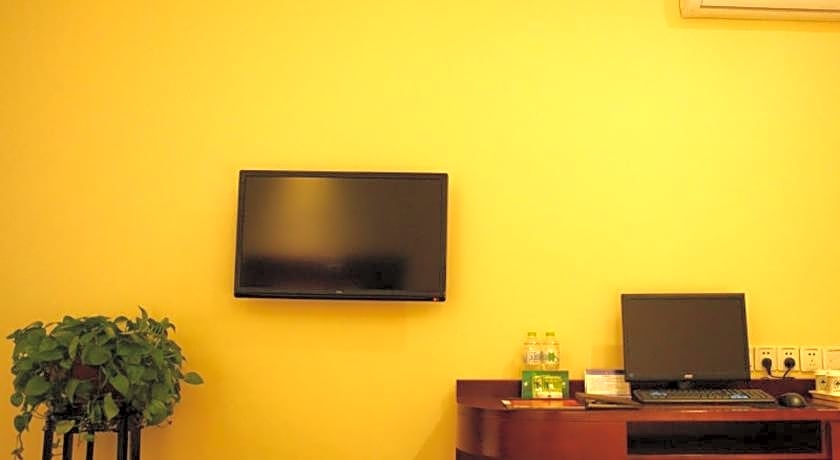 GreenTree Inn Zaozhuang Taishan Road Shituanxiao Express Hotel