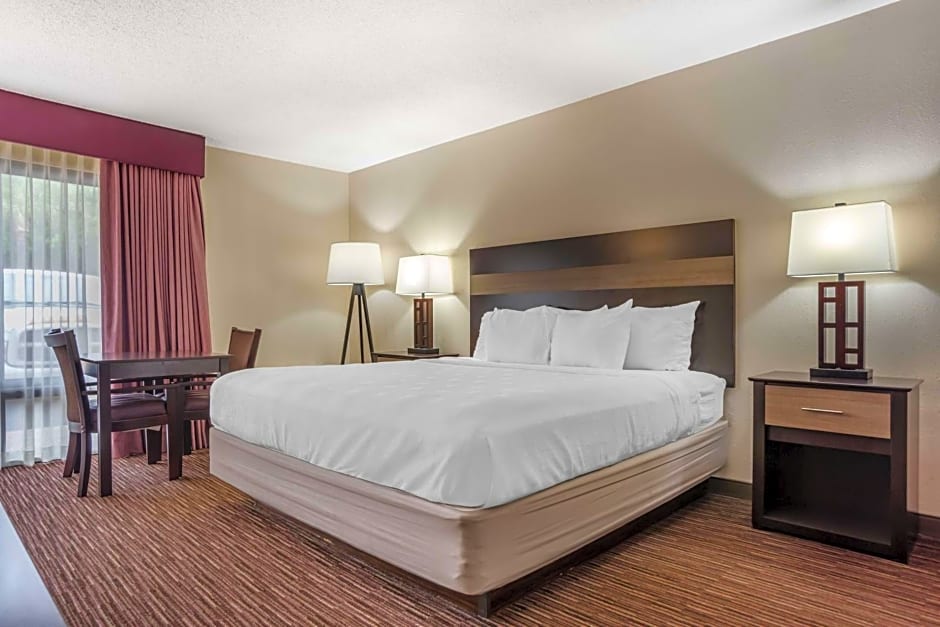 Best Western Oak Manor