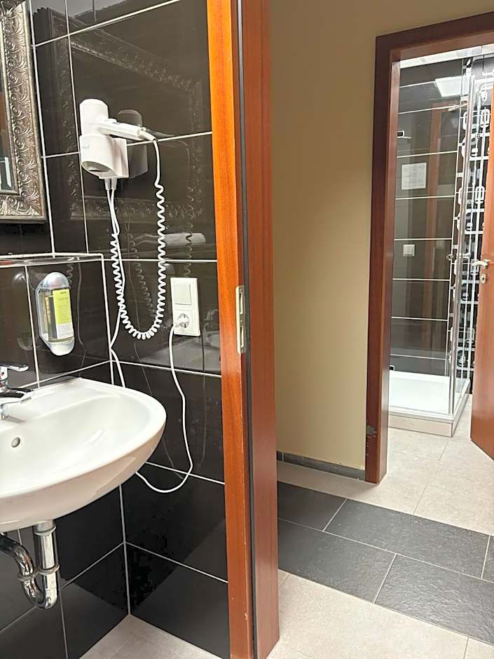 Hotel Athen Kelsterbach Frankfurt Airport