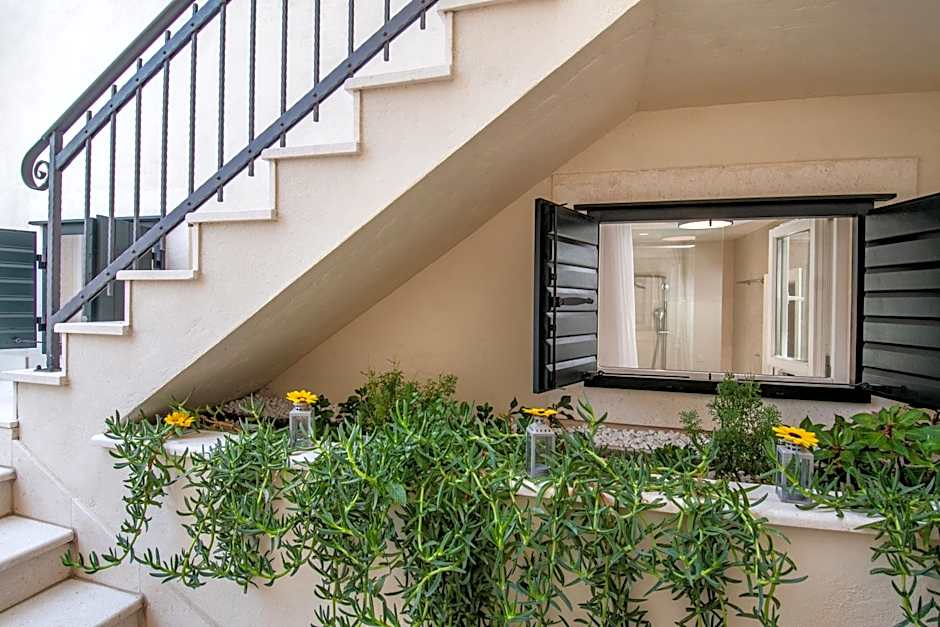 Sperone Hotel