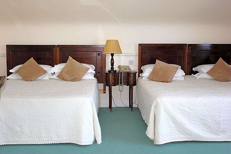 Kilcooly's Country House Hotel